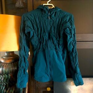 Small MEC down filled fitted blue  puffer